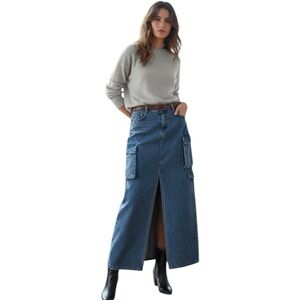 The Frankie Shop Denim Slit Front Cargo Maxi Skirt in Medium Wash Blue Size M/L